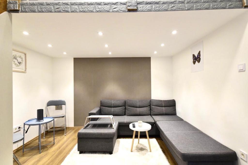 Cute Gallery Apartment Close To The Basilica, Queen 부다페스트 외부 사진